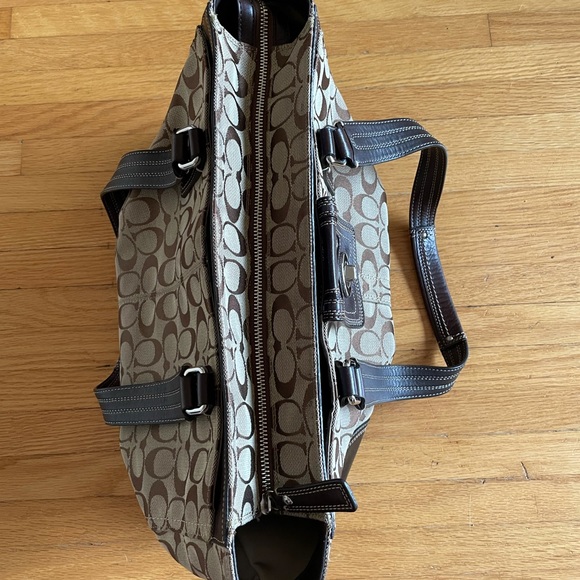 Coach Hampton Canvas Handbag 15”L x 9”H x 5”W Beige with Dark Brown Acce… - Picture 11 of 11